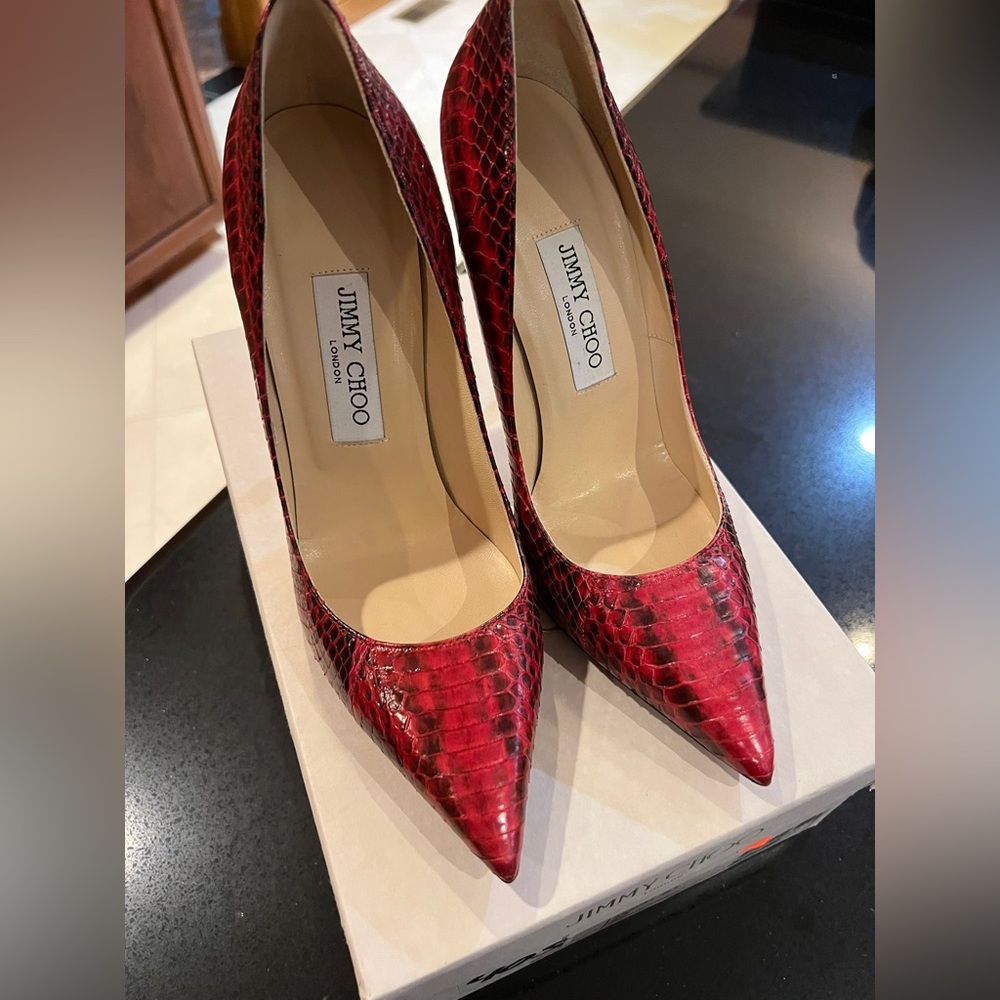 Authentic Jimmy Choo red snake anouk pump size 38.5.